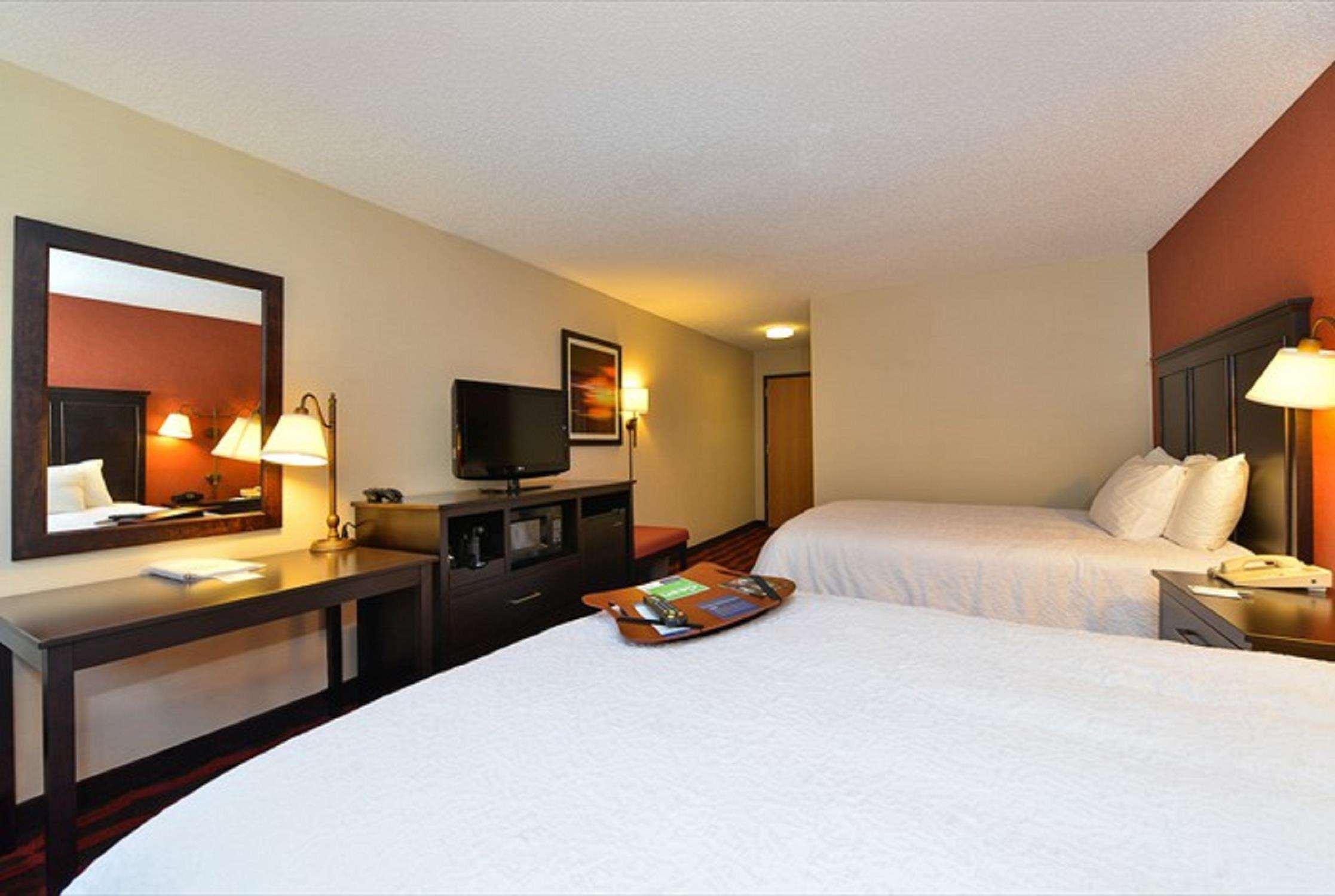Hampton Inn Sturgis מראה חיצוני תמונה