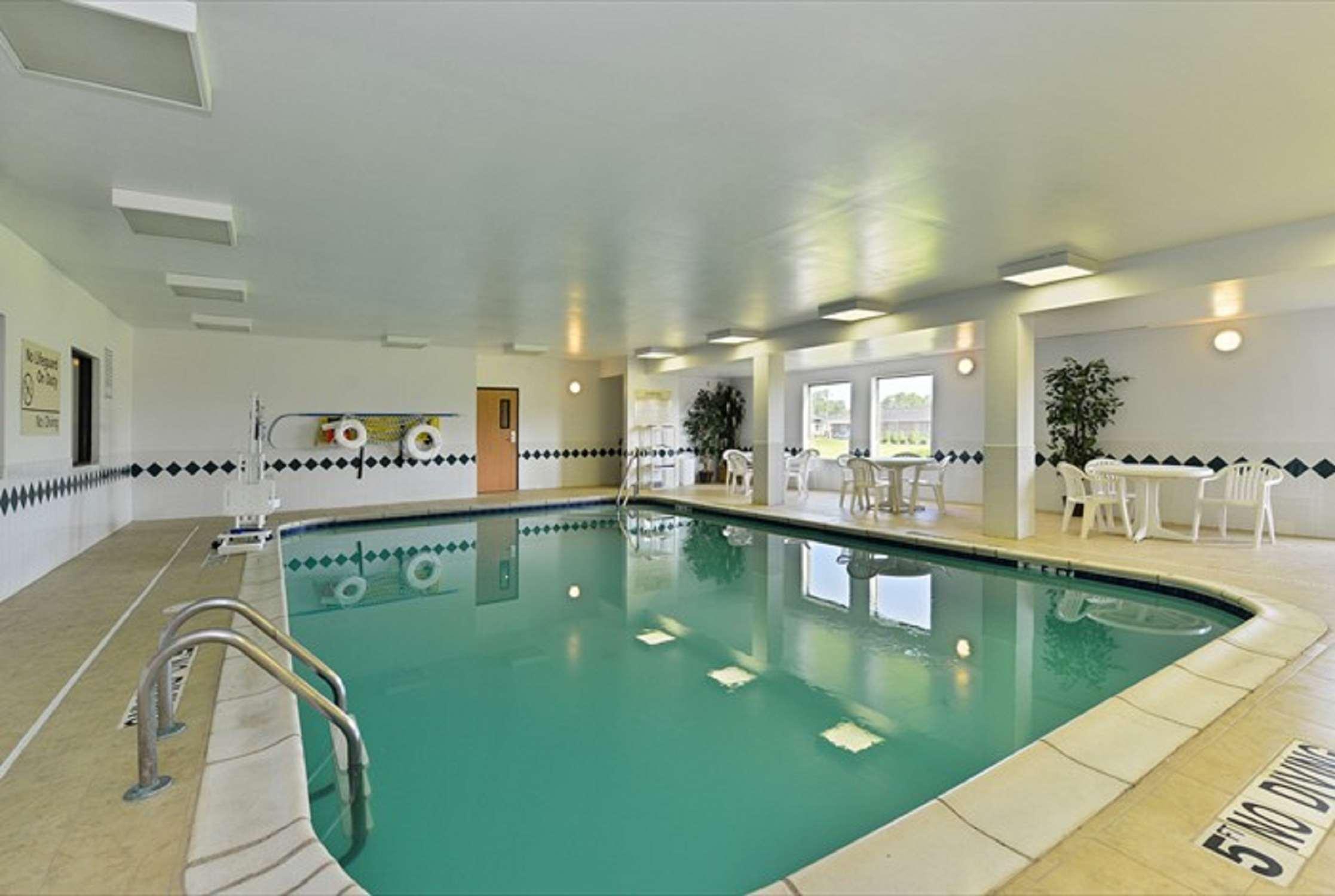 Hampton Inn Sturgis מראה חיצוני תמונה
